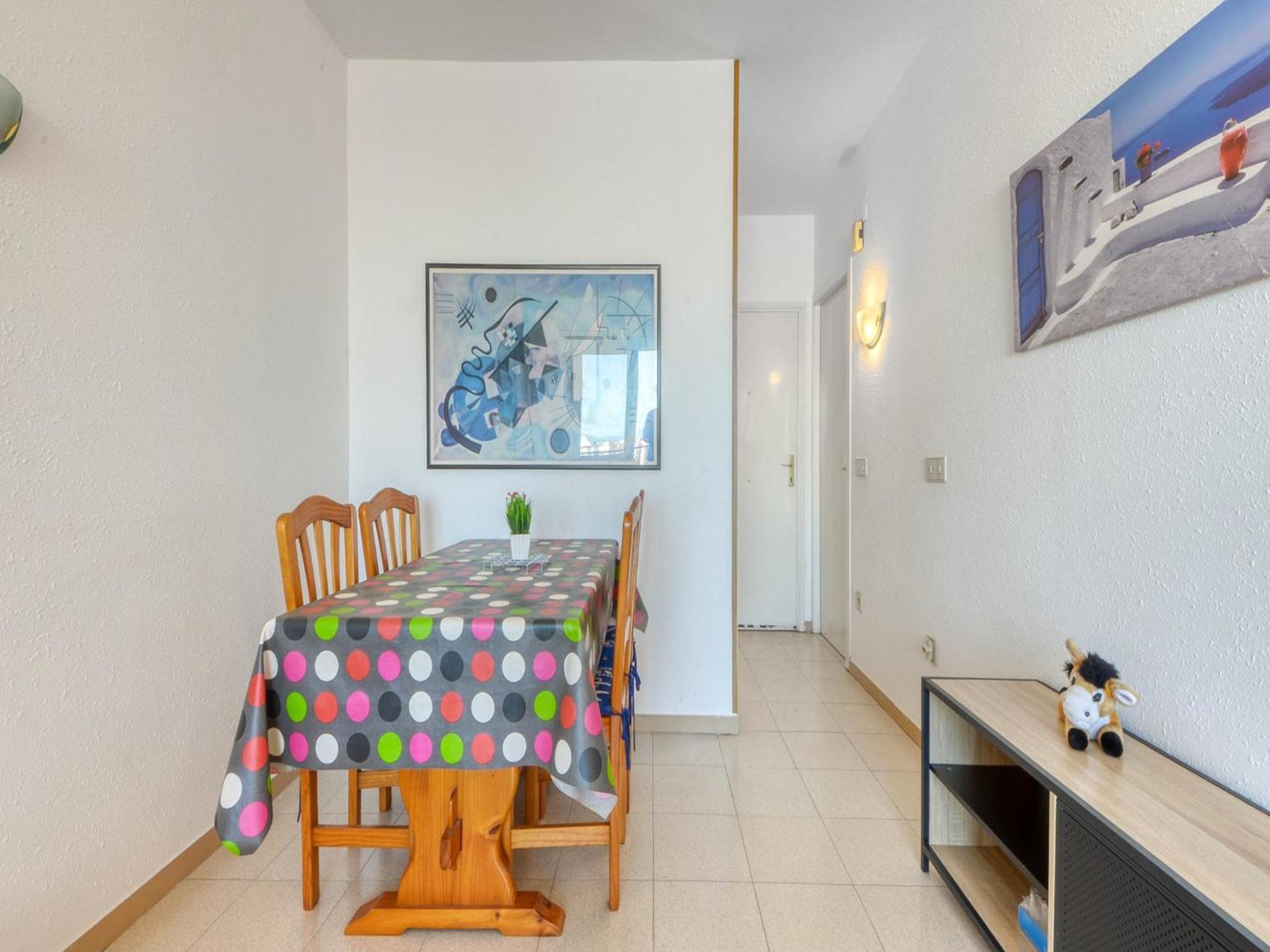 Appartement In With Swimming Pool Roses